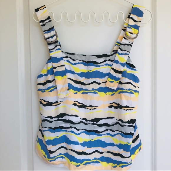 Kenzie Crop Top - Picture 3 of 8